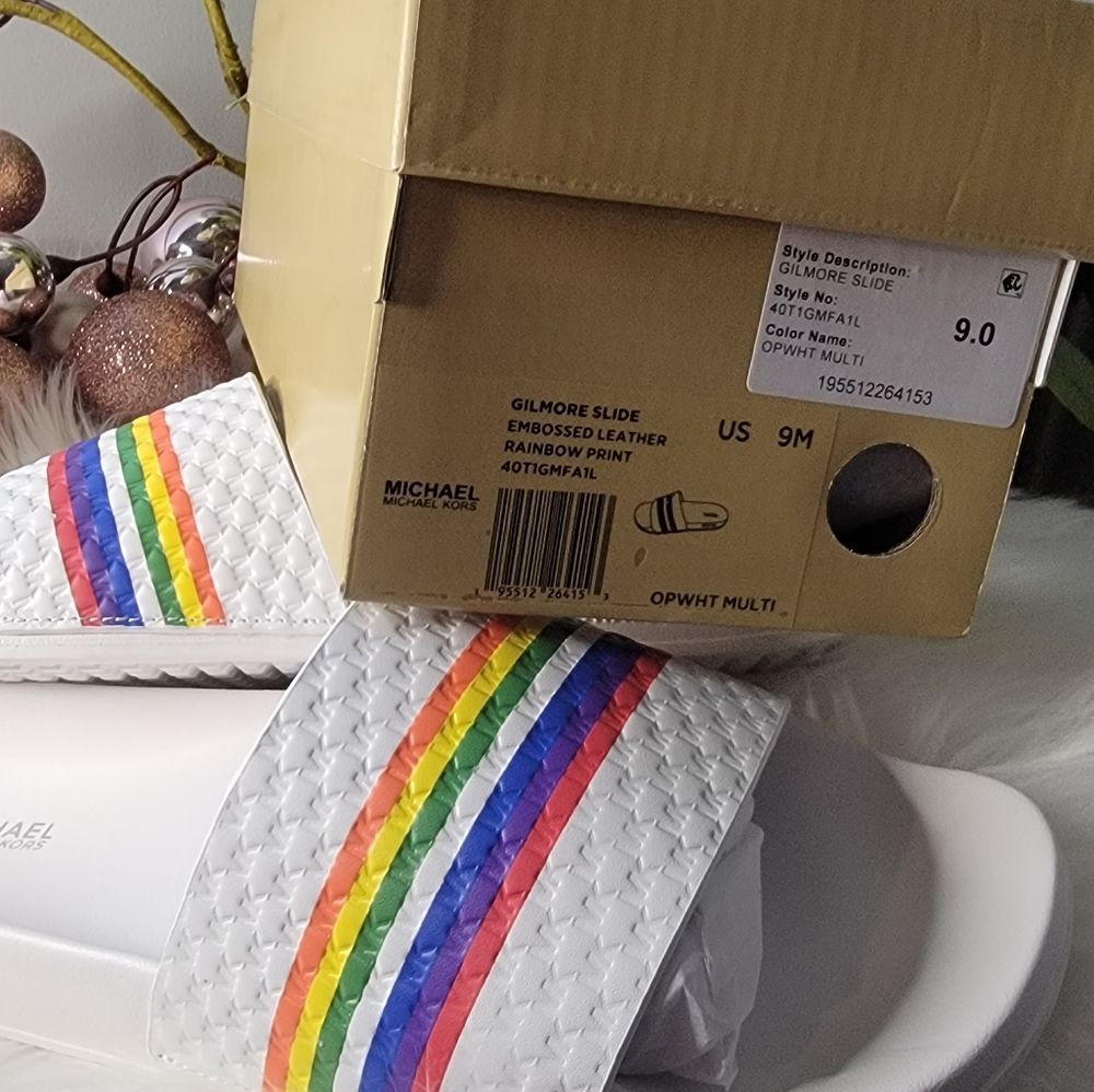 Women's Gilmore Rainbow Pride Pool Slidesize9 - Picture 5 of 12